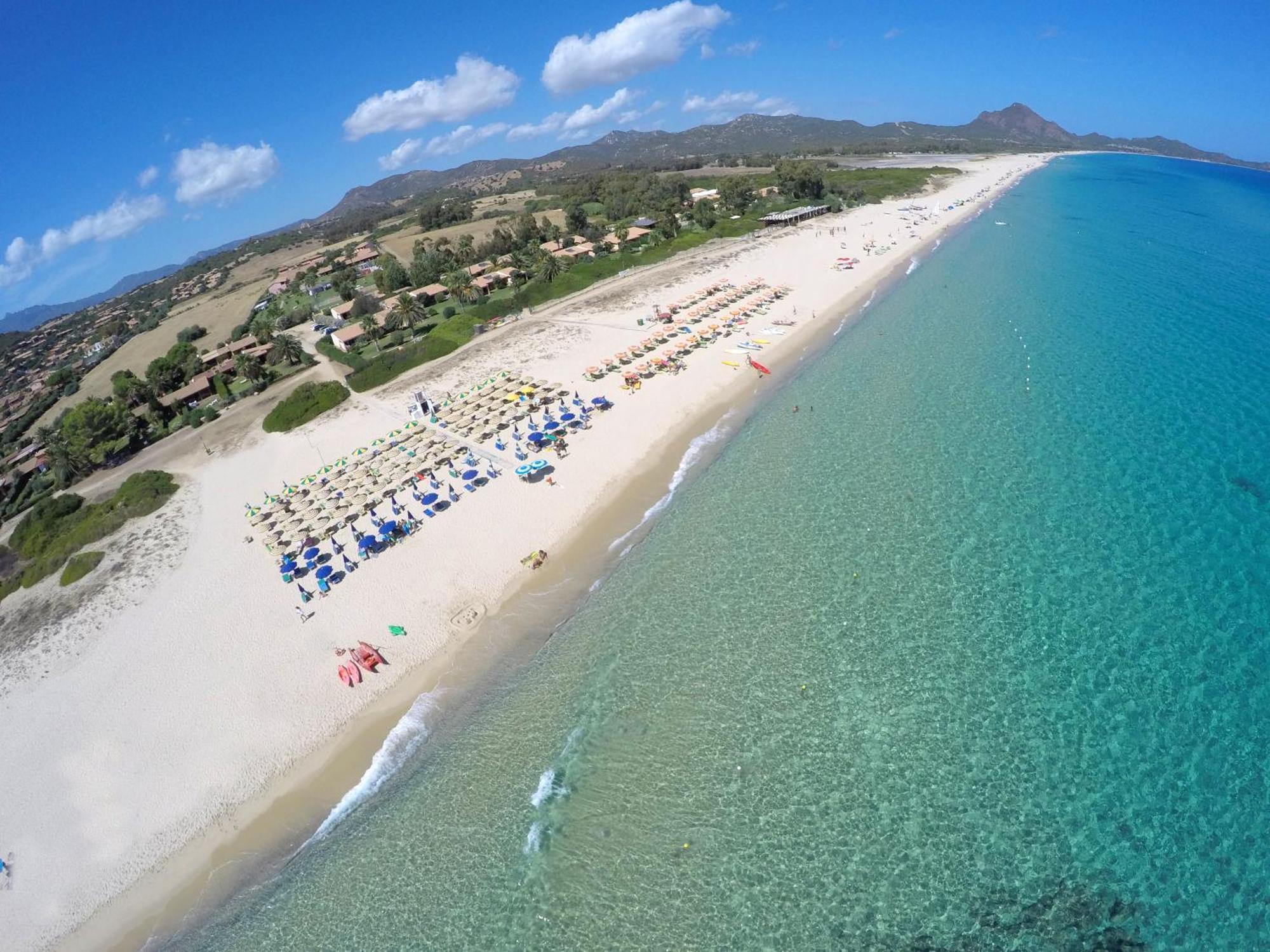 Rey Beach Club Monte Nai Esterno foto